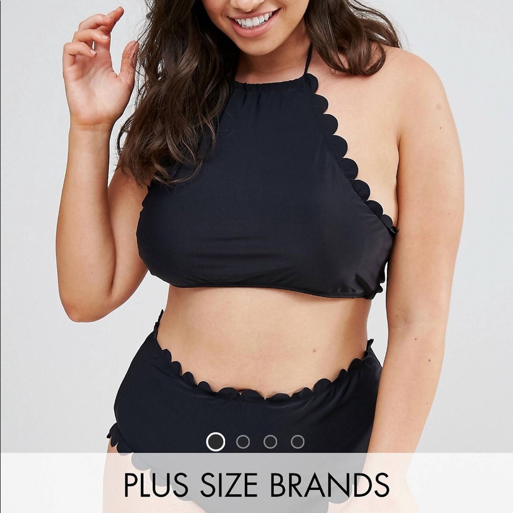 Boohoo PLUS curve scallop bikini top